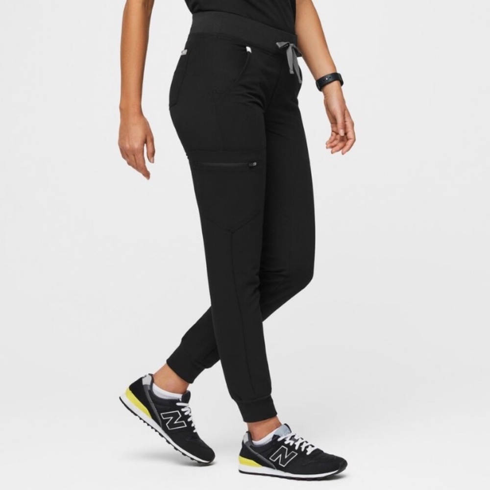 Figs Zamora Jogger Scrub Pants